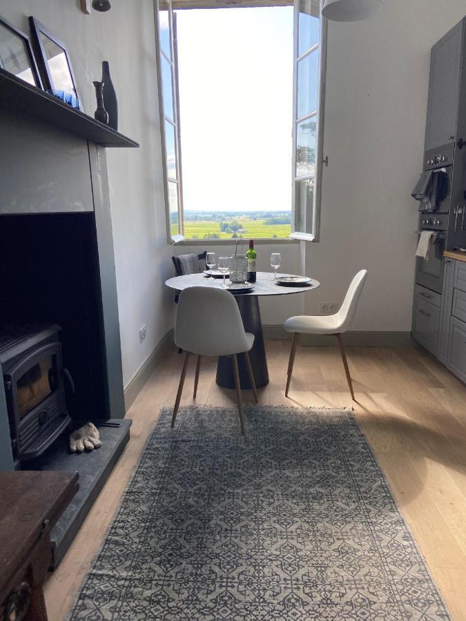 Romantic Gite Nr St Emilion With Private Pool And Views To Die For Pujols  Luaran gambar