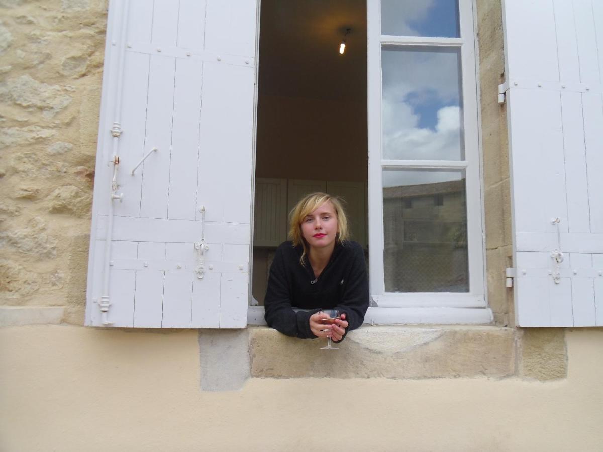 Romantic Gite Nr St Emilion With Private Pool And Views To Die For Pujols  Luaran gambar