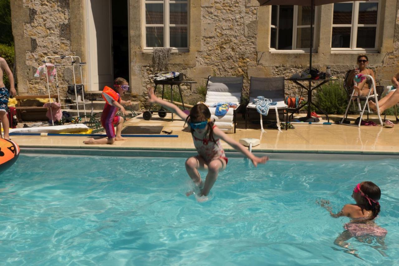 Romantic Gite Nr St Emilion With Private Pool And Views To Die For Pujols  Luaran gambar